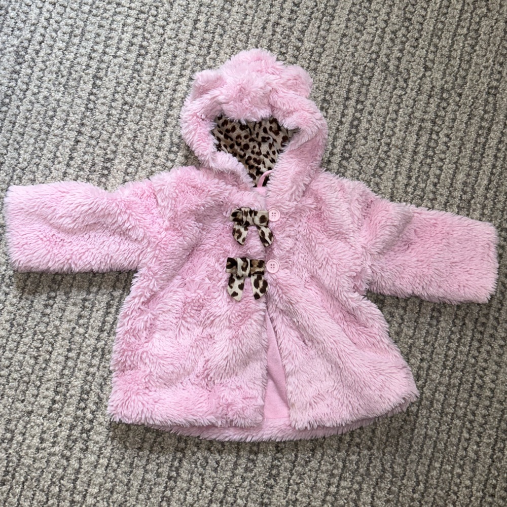 Fluffy Pink Jessica Simpson Baby Girl Faux Fur Coat.  Size 18 Months